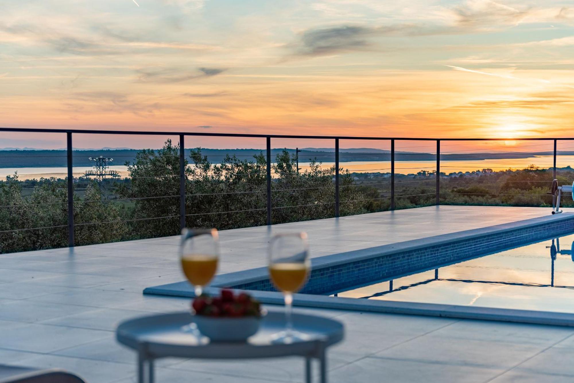 Villa Suton Zadarvillas Podvrsje Εξωτερικό φωτογραφία